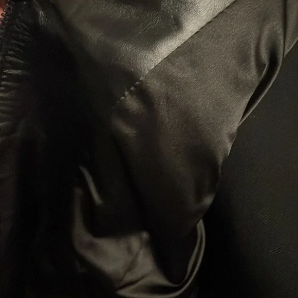 New! Never worn. GILI black leather jacket - Picture 4 of 6